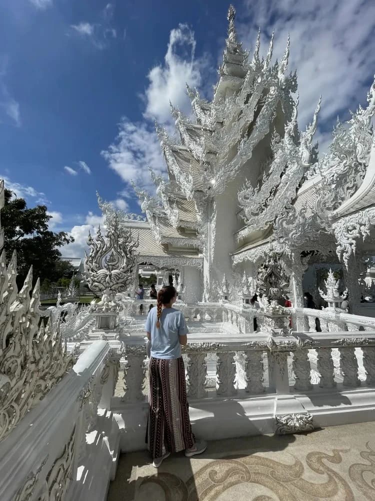 Méghane Deloyen Letouzé, photographe de mariage à Reims, portrait en extérieur